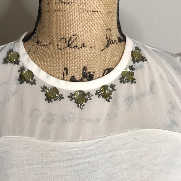 Ann Taylor sleeveless top - Picture 2 of 5